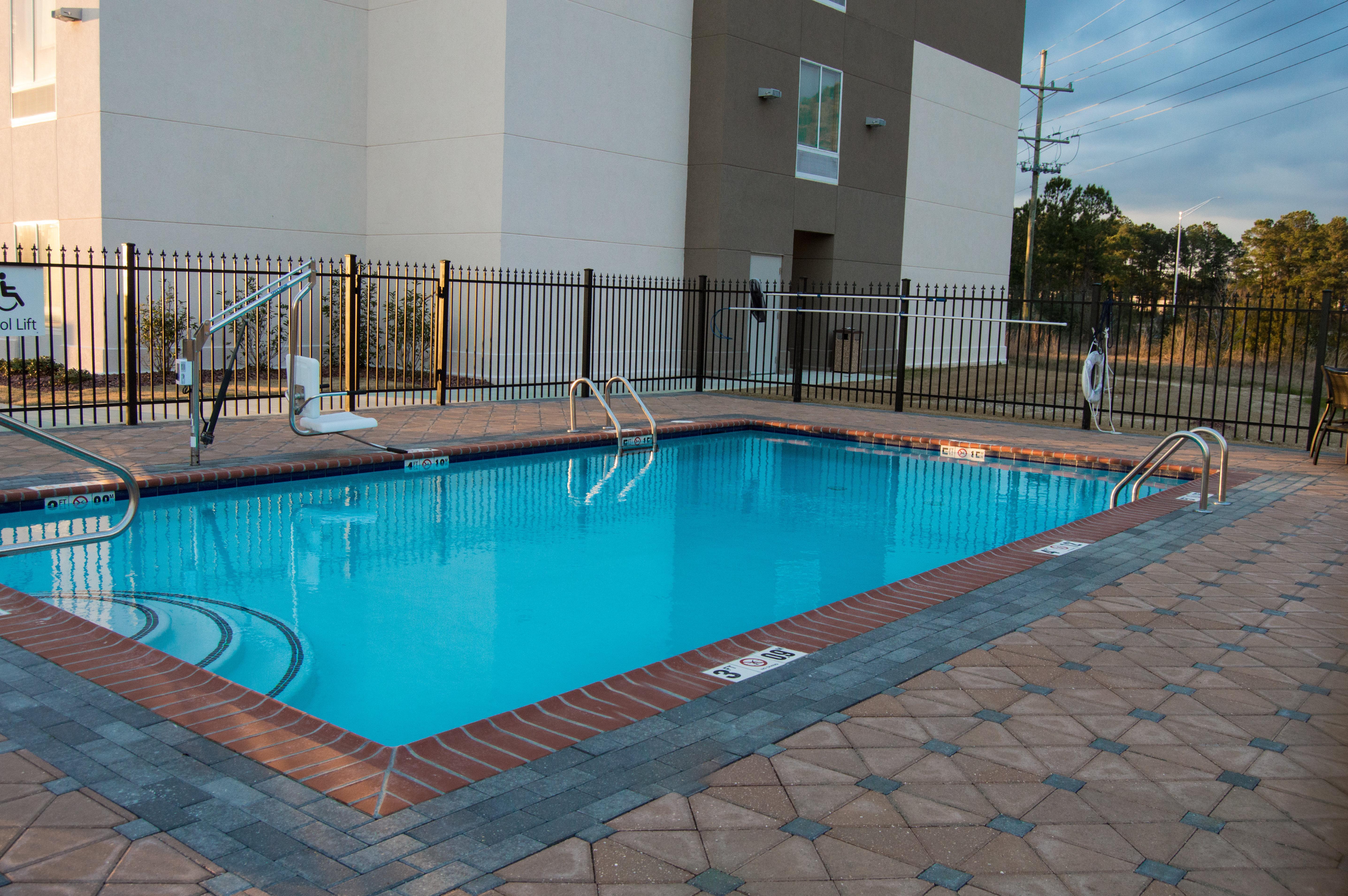 Holiday Inn Express Slidell By Ihg Exterior photo